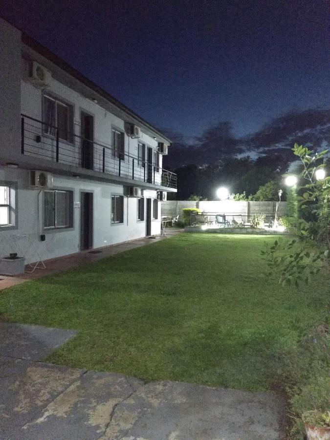 الشقق الفندقية Colónفي  Bungalows Yo Ju المظهر الخارجي الصورة